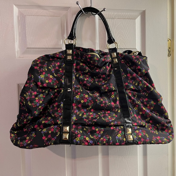 RARE HTF BETSEY JOHNSON HUGE COLORFUL ditsy paisley floral skull studded duffle - Picture 9 of 15